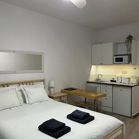Engineer Lane House Hotell Gibraltar Eksteriør bilde